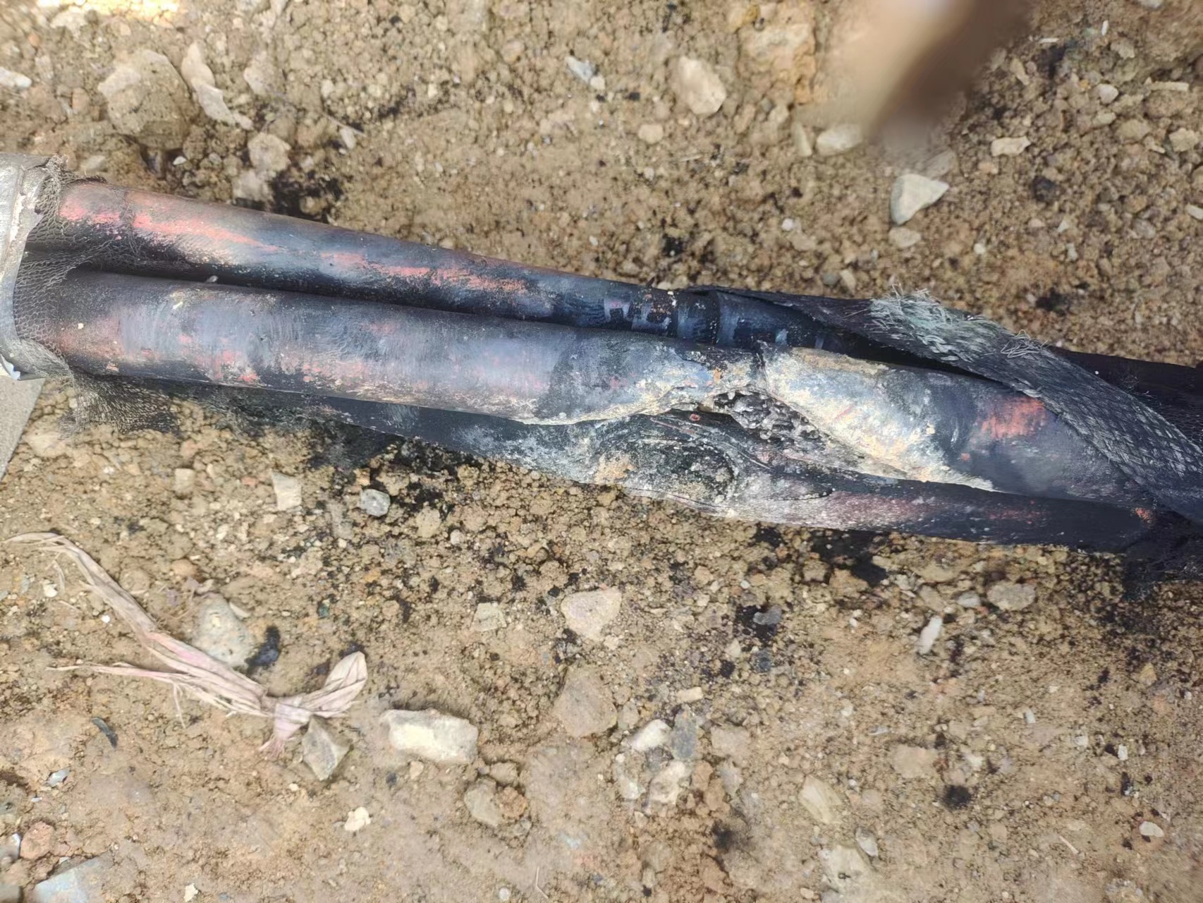 雷科電力電纜故障測試儀的實(shí)際使用