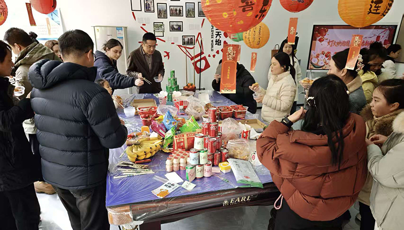 “燈火映團(tuán)圓，聚力啟新程——雷科電力元宵節(jié)主題團(tuán)建活動側(cè)記