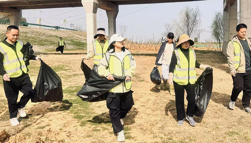 “踐行企業(yè)責(zé)任 守護(hù)綠水青山 ——武漢雷科電力開展生態(tài)環(huán)保主題團(tuán)建活動